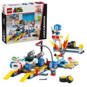 LEGO Super Mario Mario Kart Garagem do Toad - 72035